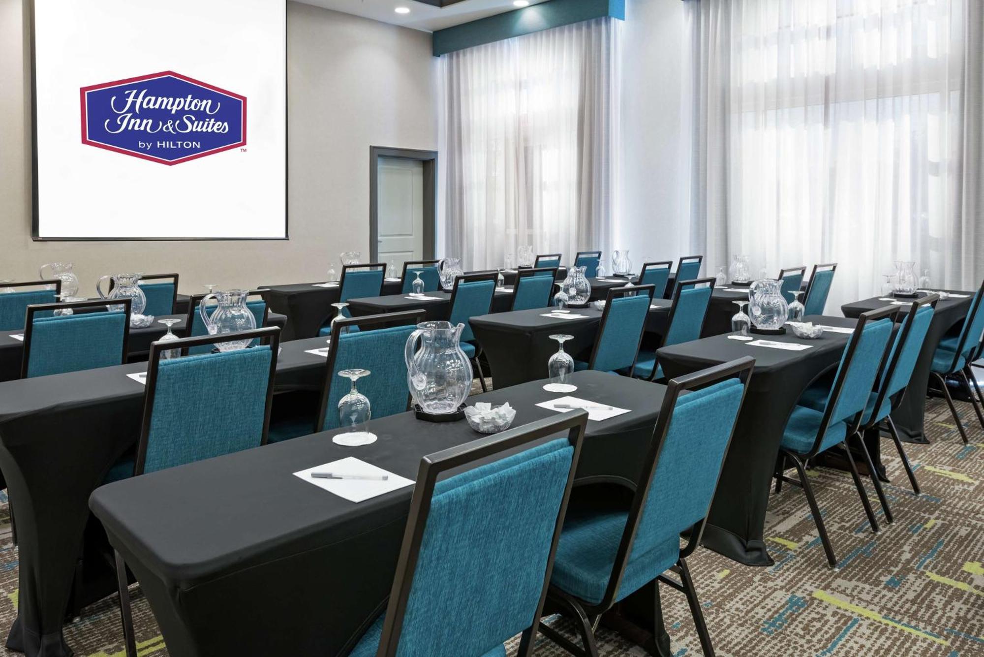 Hampton Inn & Suites Orlando Airport At Gateway Village Exterior foto