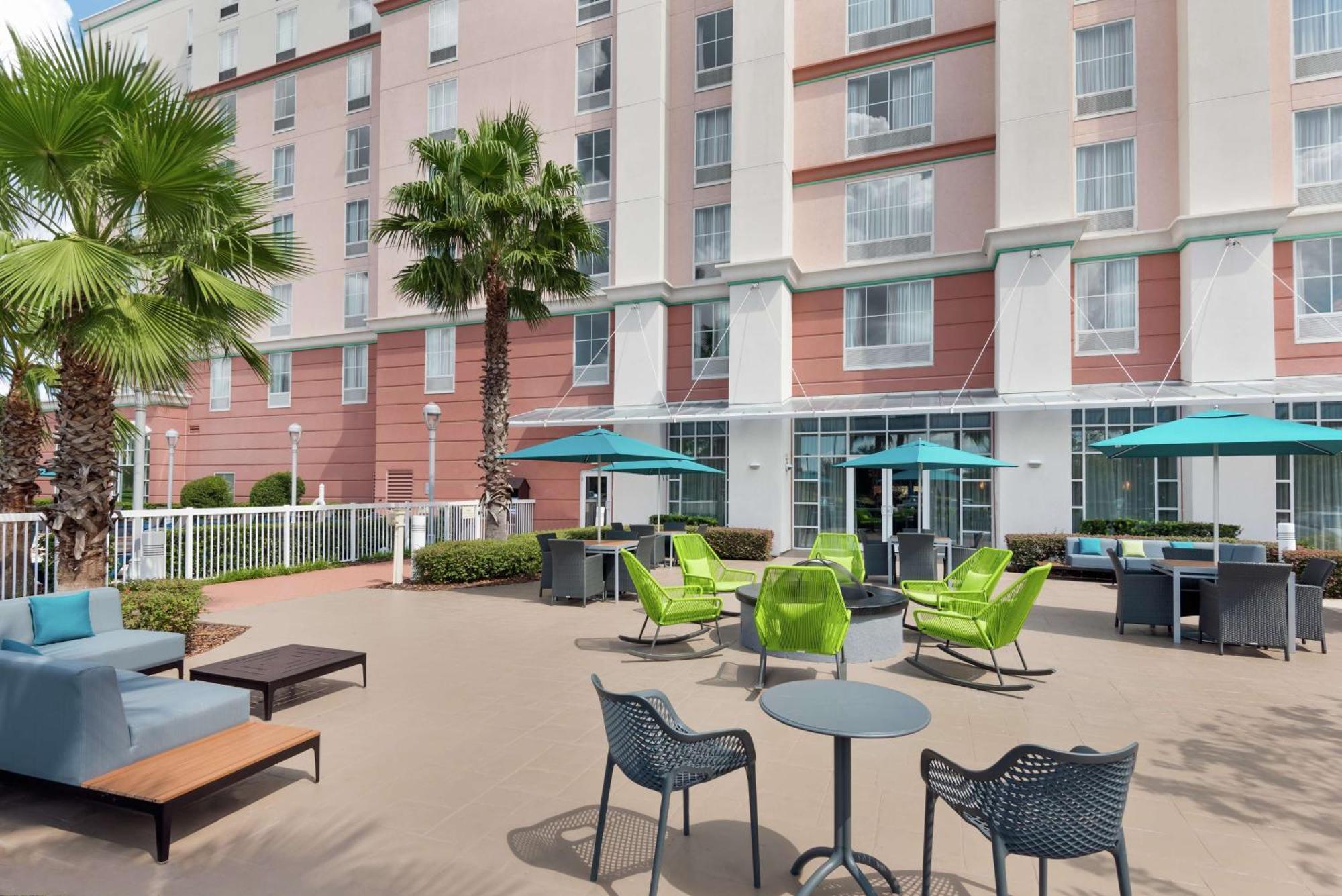 Hampton Inn & Suites Orlando Airport At Gateway Village Exterior foto
