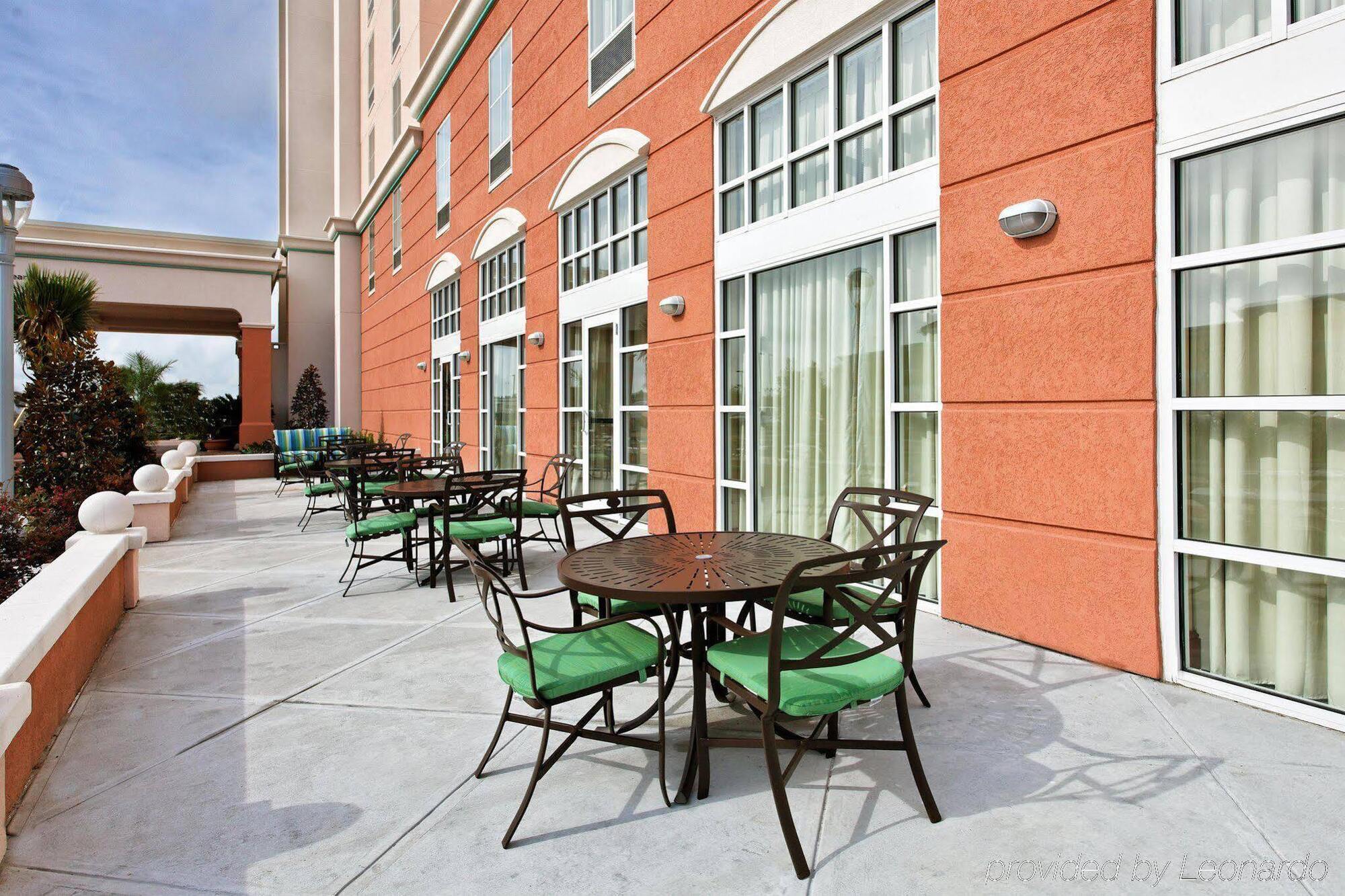 Hampton Inn & Suites Orlando Airport At Gateway Village Exterior foto